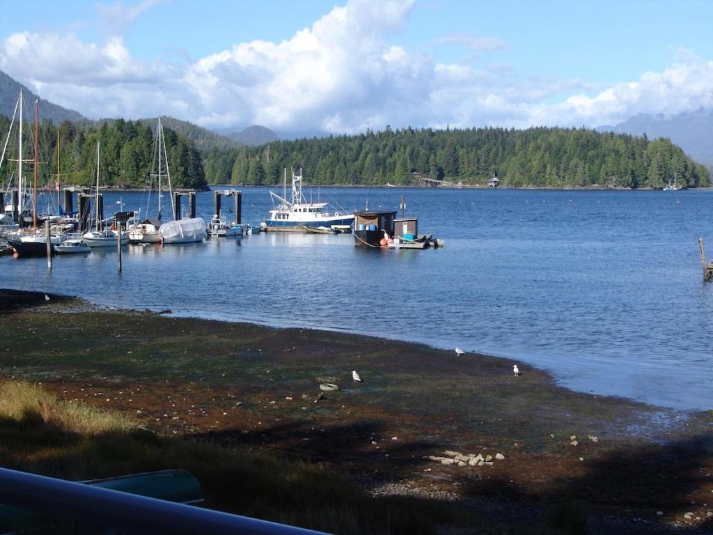 Ferienwohnung Waterfront View Of The Inlet, Short Walk To Town Tofino Exterior foto
